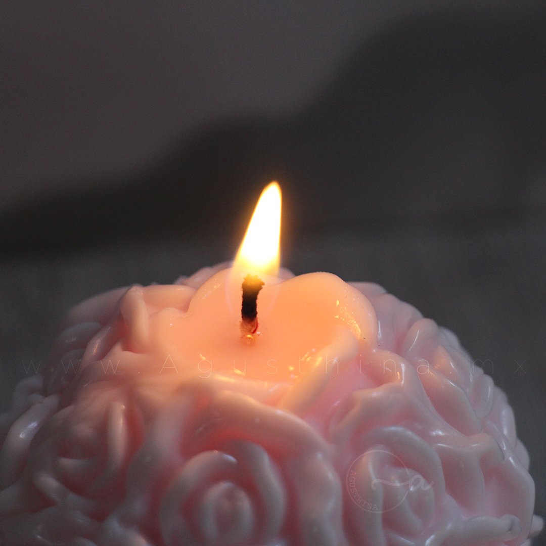 vela  soya esfera de rosas colo rosa