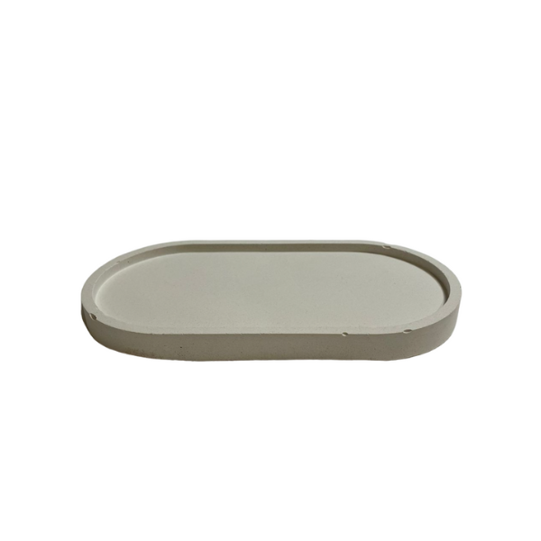 base hecha de cemento forma ovalada