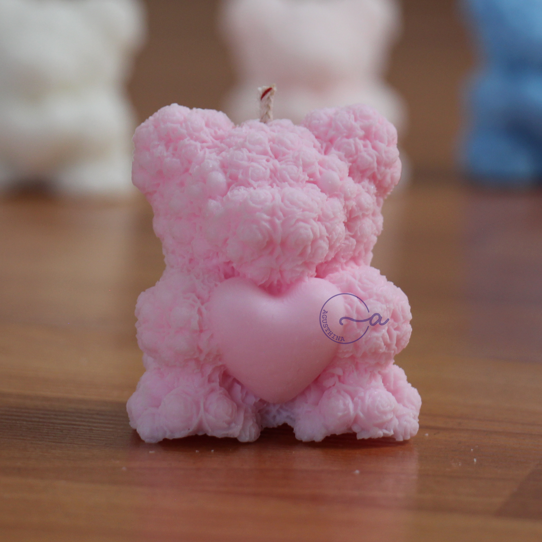 vela de soya en forma de oso de flores
